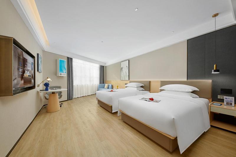 Fengyue Light Shang Hotel Guangzhou Baiyun Airport Store Exterior photo