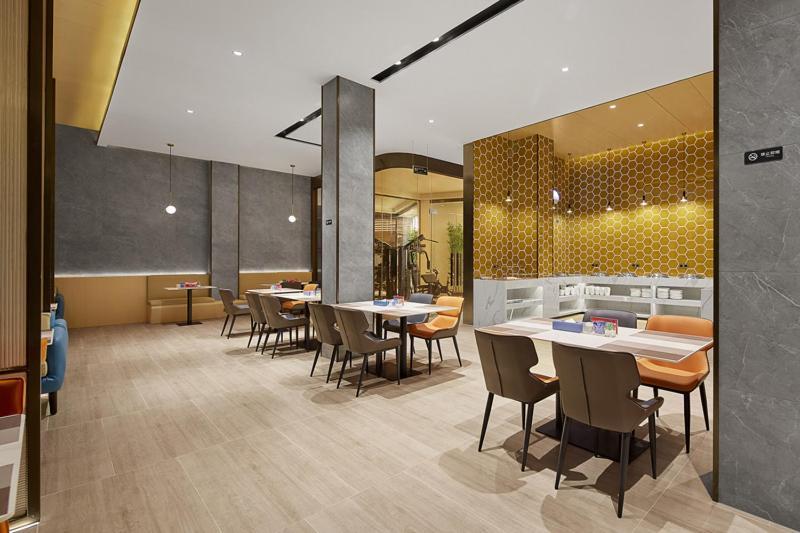 Fengyue Light Shang Hotel Guangzhou Baiyun Airport Store Exterior photo